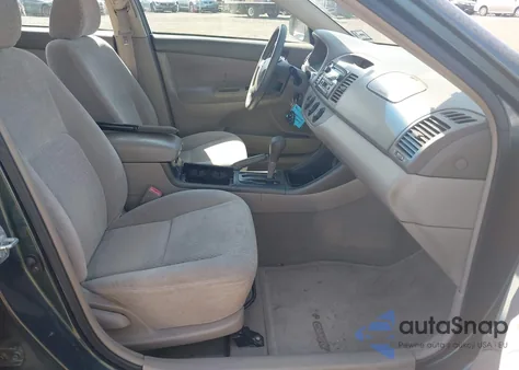 2002 Toyota Camry Le from USA, damaged, VIN 4T1BE32K92U581337